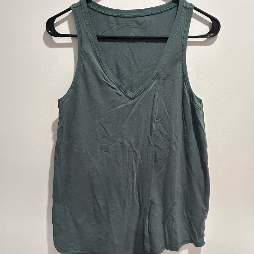 Lululemon Green Sleeveless Top